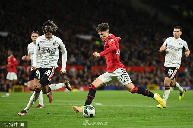 但他丝毫没 但他丝毫没